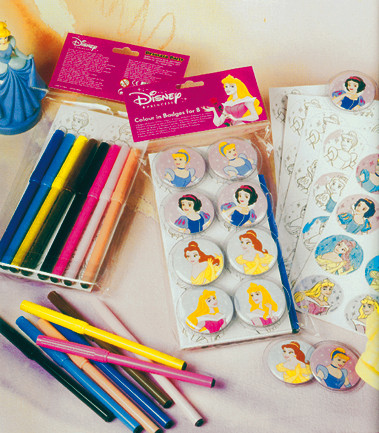 8 Badges A Colorier Princesse Disney Anniversaire Princesses Disney Theme Princesses Disney 8 Badges A Colorier Princesse Disney Anniversaire Princesses Disney Theme Princesses Disney