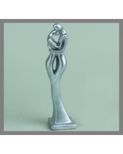 couple de mariés enlacés gm