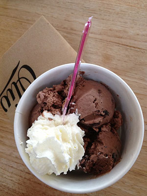 dessert glace chocolat